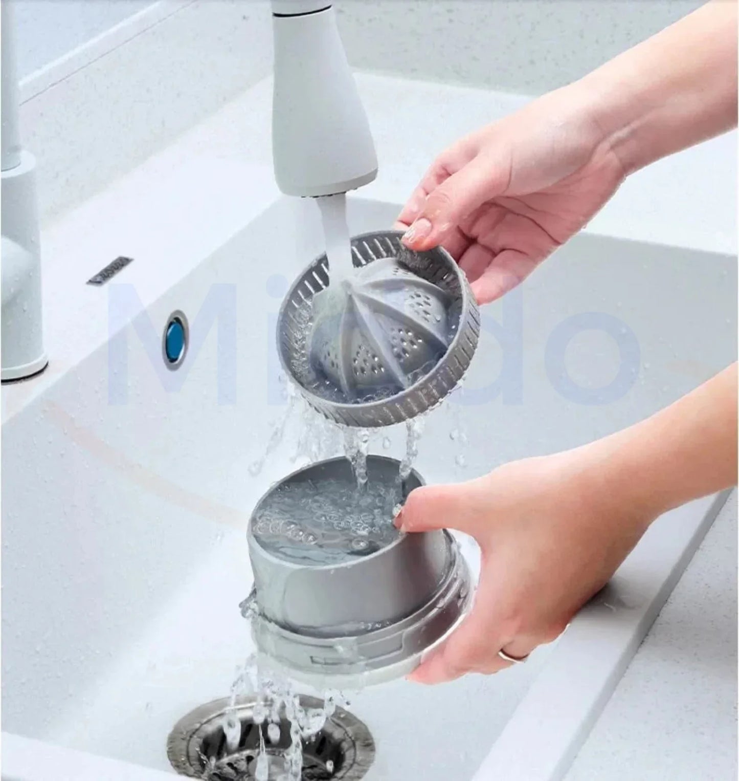 Electric Citrus Juicer with Juice Collector